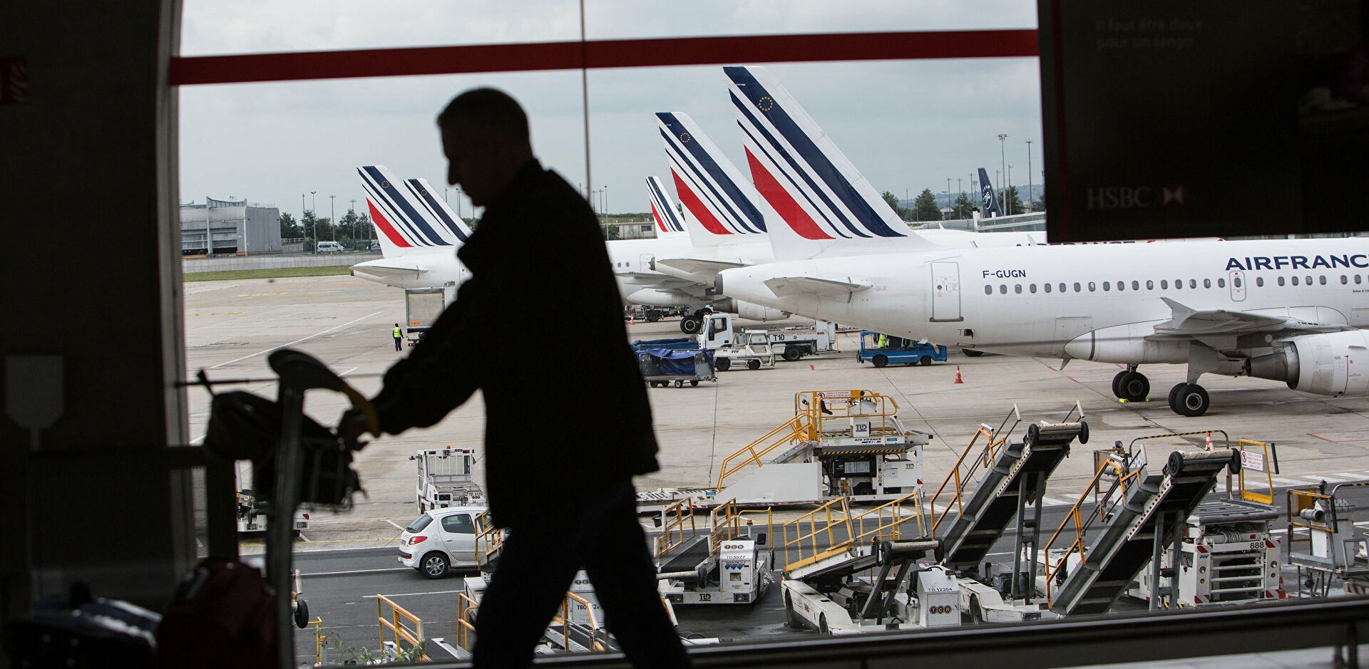 ВИП обслуживание в аэропортах Франции